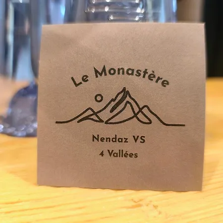 Le Monastère *